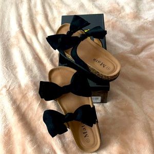 Mata shoes. Size 7. Never worn. Comfy cute shoes.